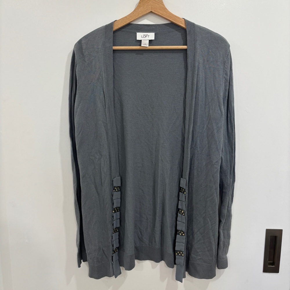 LOFT gray long-sleeve cardigan sweater with rhinestone embellishments size M